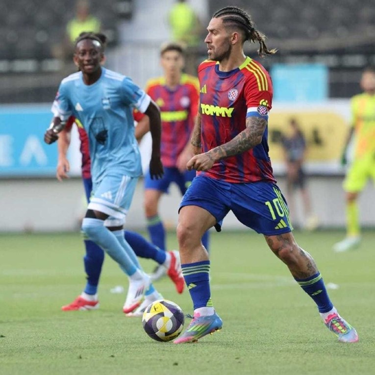 Navijači Hajduka na Fejsu: Nadam se da vidite da je trener najmanji problem u klubu