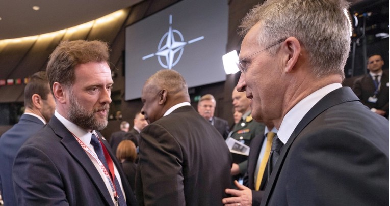 Banožić: Obuka vojnika ključna za uspjeh Ukrajine u narednom razdoblju