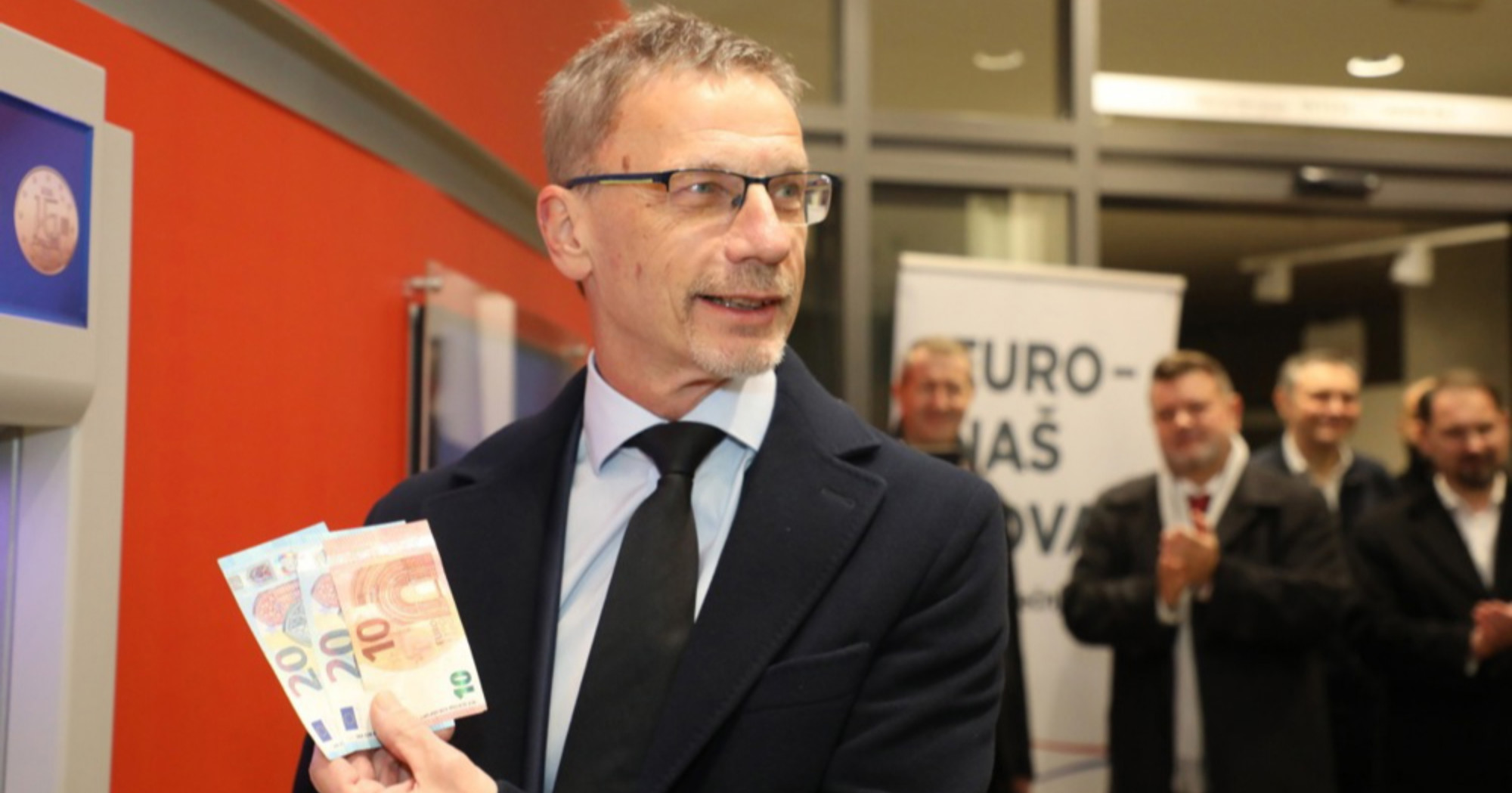 Sabor će razriješiti guvernera HNB-a, traže se kandidati za nasljednika