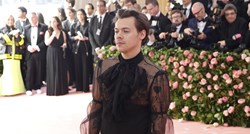 Pjevač Harry Styles svoju omiljenu odjeću čuva u zaleđenom sefu