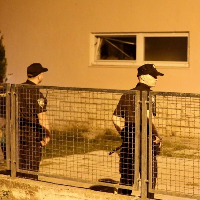 Policija: Eksploziju u splitskoj školi izazvala dva maloljetnika. Jedan razbio stakla