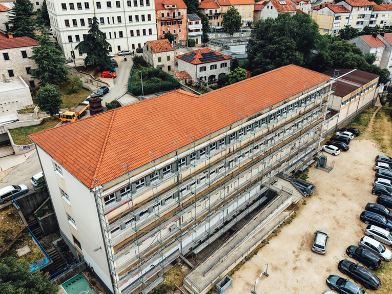 Počela energetska obnova osnovne škole u Imotskom