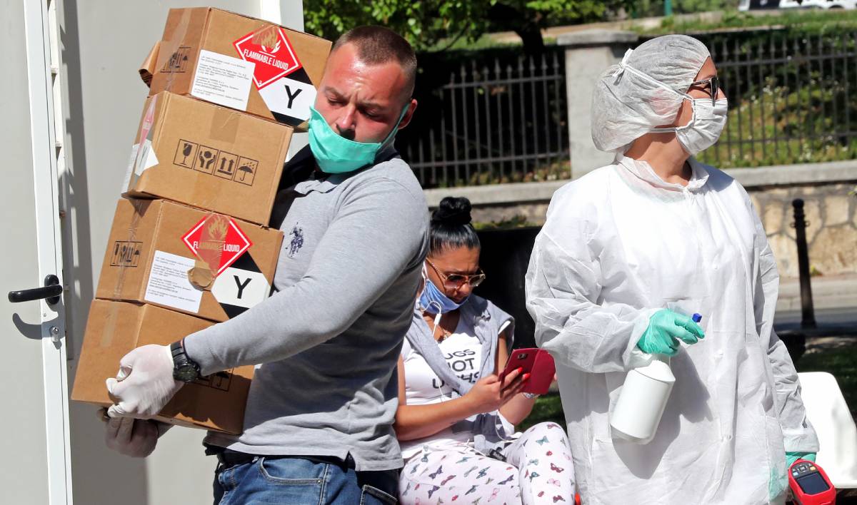 U BiH poljoprivrednici i ugrađivači dizala trguju medicinskom opremom