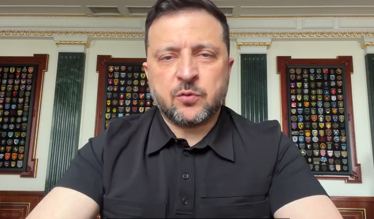 Zelenski objavio kad kreću novi udari duboko u Rusiji