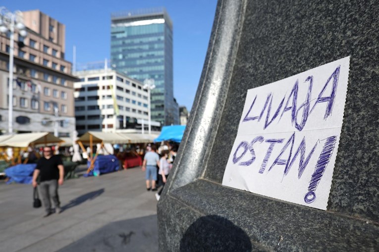 Na Trgu bana Jelačića osvanula poruka Marku Livaji