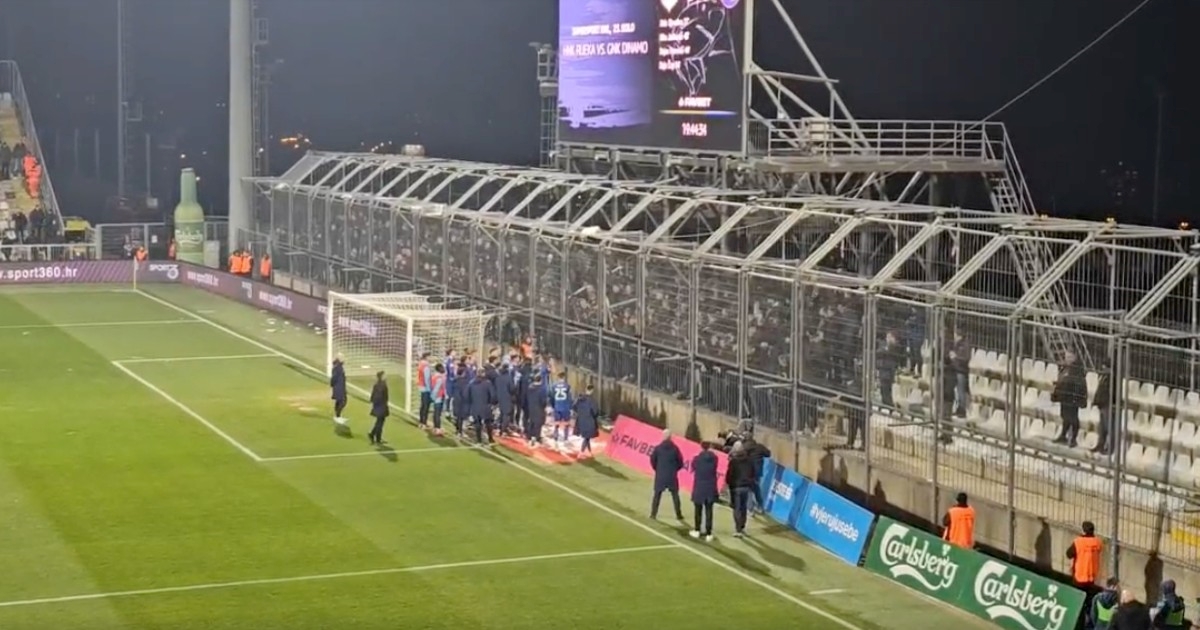 VIDEO Boysi postrojili igrače Dinama nakon poraza od Rijeke