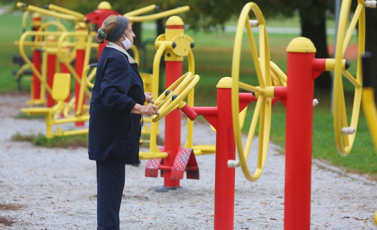 Mogli biste se jako posramiti kad vidite kako je ova baka iz Karlovca započela dan