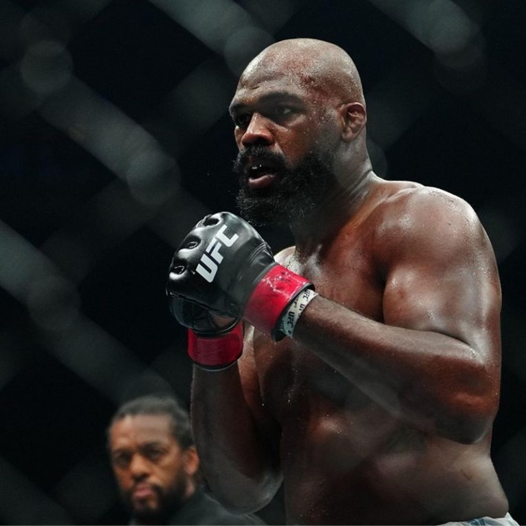 UFC legenda: Jonesa je jedan tip prebijao u dvorani. A onda je došao meč