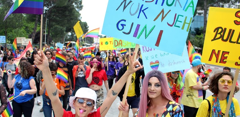 Albanija zabranila "liječenje" homoseksualaca