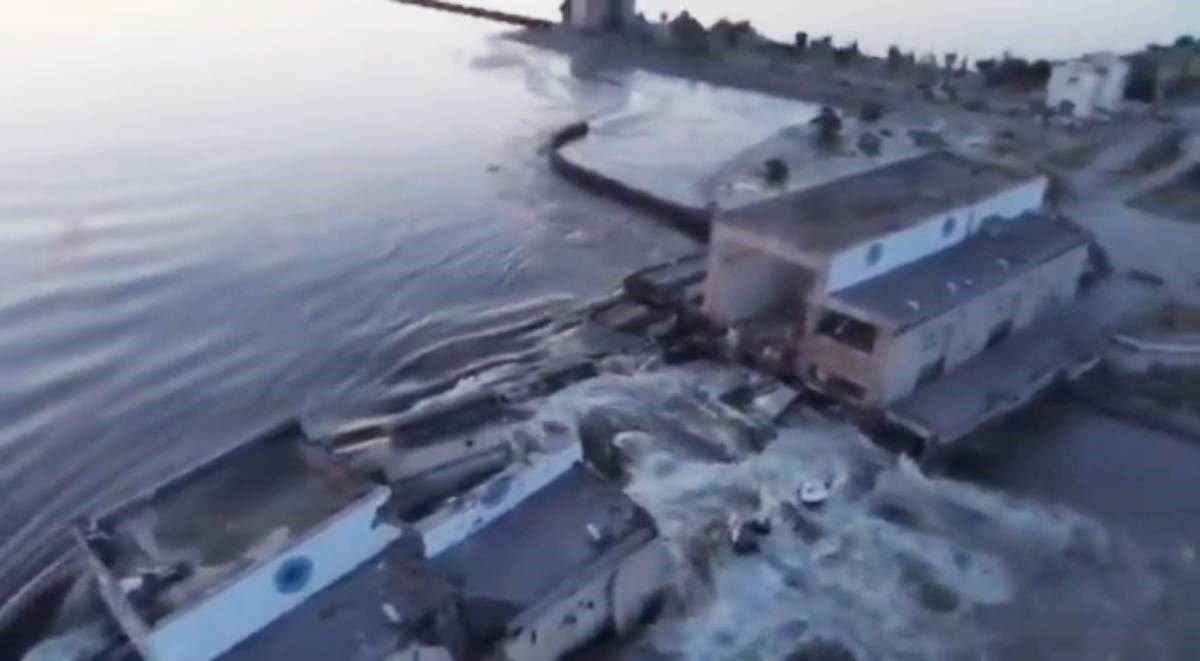 Ukrajina: Rusi su raznijeli branu kako bi spriječili ofenzivu na jugu