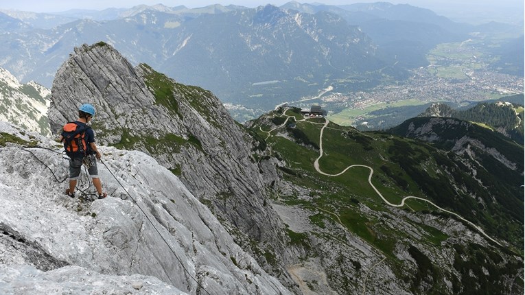 Šestero alpinista poginulo u švicarskim Alpama u zadnjih nekoliko dana