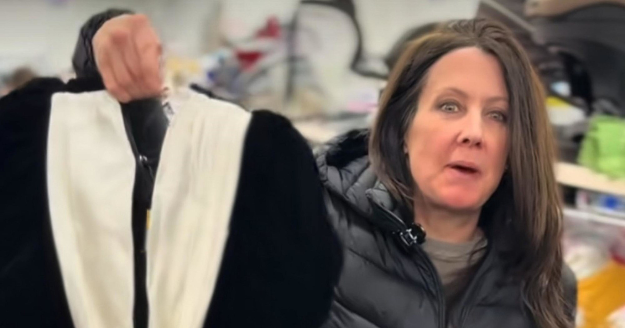 Tražila odjeću u second handu pa naletjela na dio obiteljske prošlosti