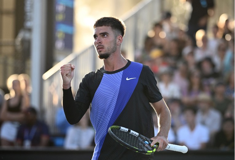 Senzacionalna pobjeda hrvatskog tenisača. U Madridu izbacio 6. igrača svijeta