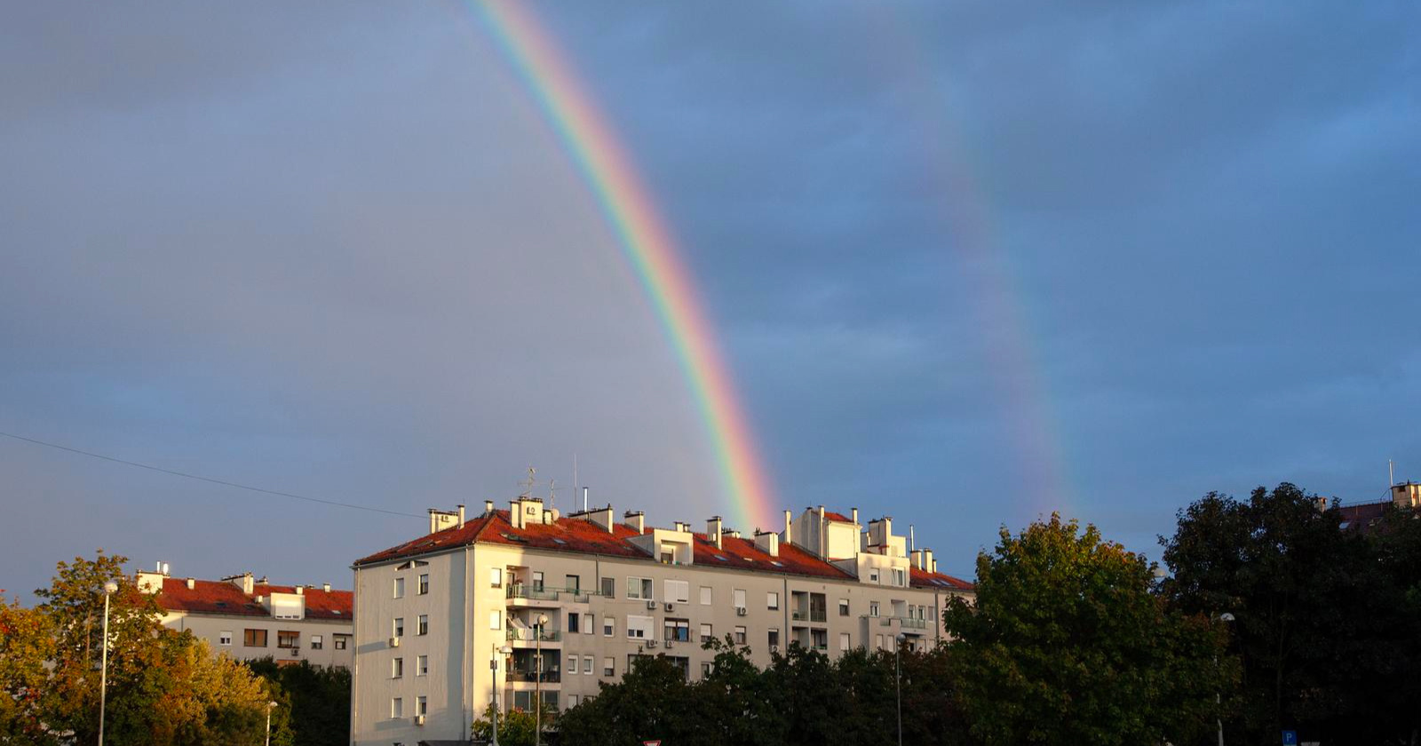 FOTO Dvije duge pojavile se na nebu iznad Zagreba 🌈