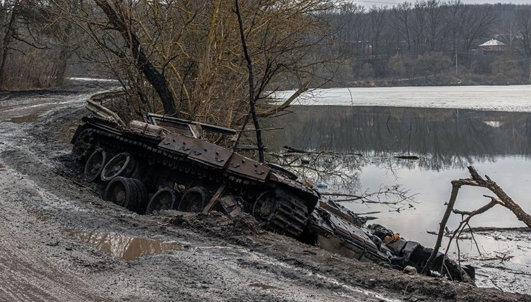 Rusi imaju velikih problema zbog sankcija, navodno ne rade dvije tvornice tenkova