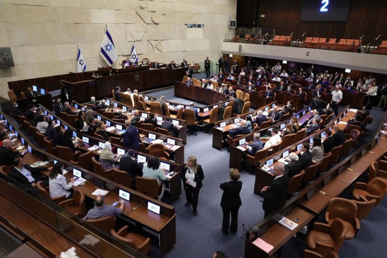 Izrael mjesec dana prije izbora zabranio sudjelovanje arapskim strankama