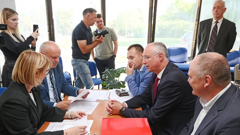 U Splitu šest kandidata za gradonačelnika