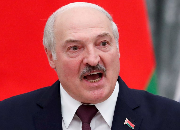 Lukašenko: Zabranjujem sva poskupljenja. Zabranjeno!