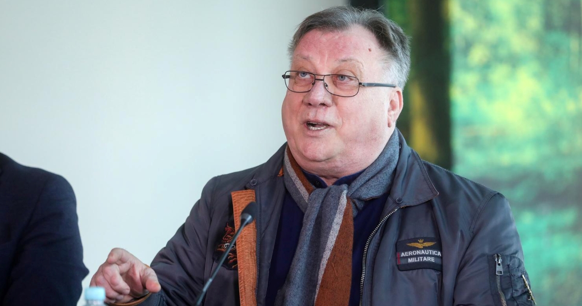 Halid Bešlić imao je prometnu nesreću