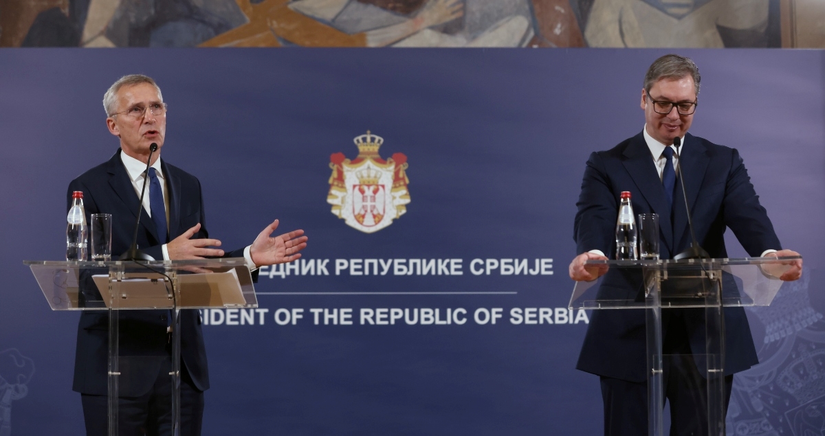 Stoltenberg: NATO je spreman očuvati mir na Kosovu