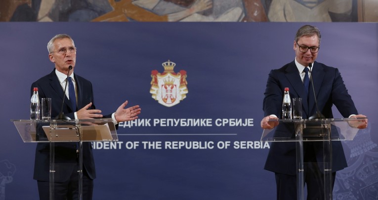 Stoltenberg i Vučić razgovarali o zajedničkim vojnim vježbama Srbije i NATO-a