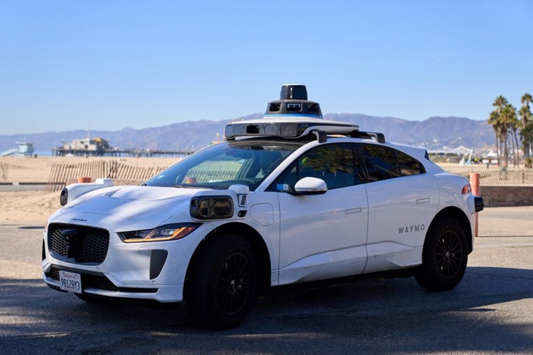 Waymo uskoro počinje s testiranjem robotaksija u Londonu