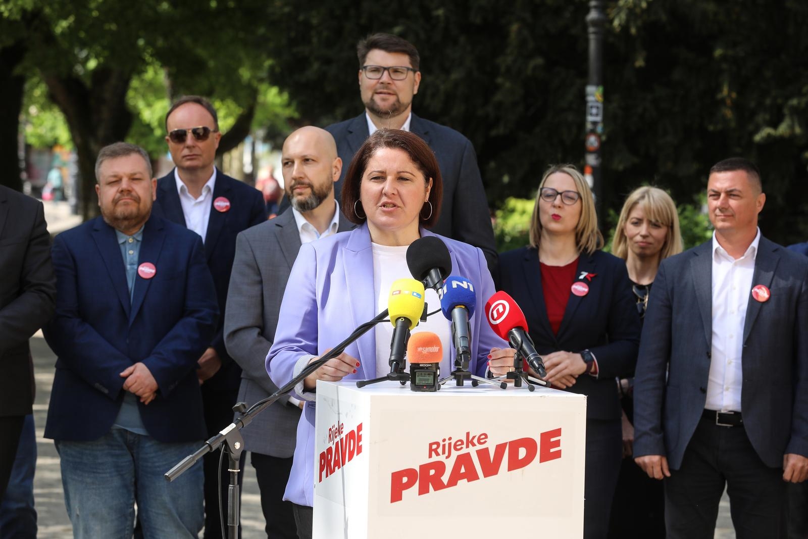SDP-ovka: Ništa nije iznad naroda, pa ni Ustav, a posebno to nije Ustavni sud