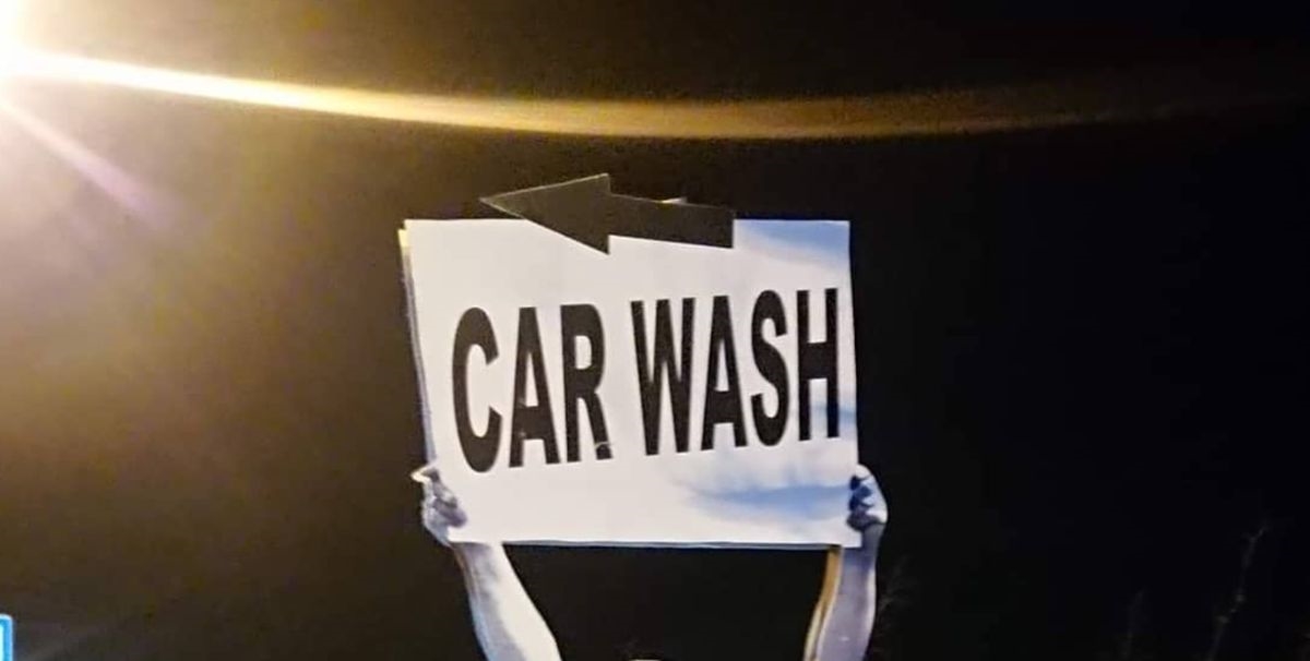 Fotka reklame za autopraonicu u Zadru postala hit, odmah ćete vidjeti zašto