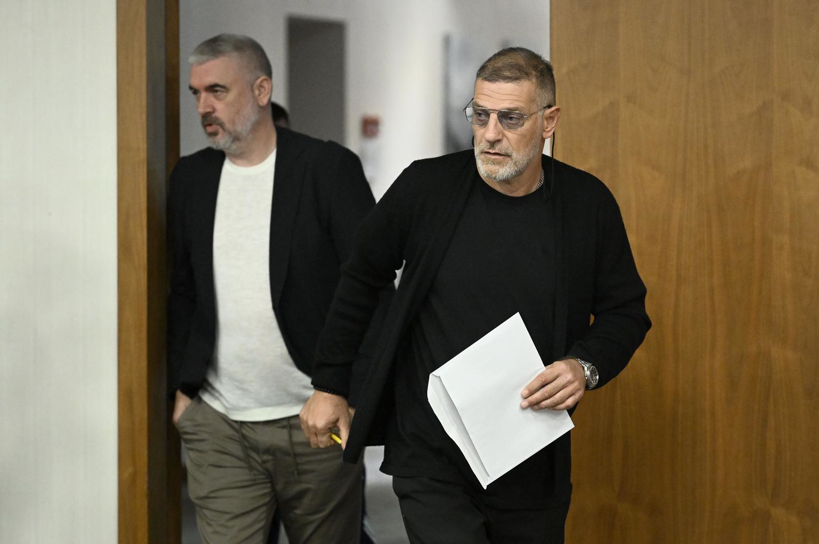 Bilić na prvom treningu podijelio reprezentativce u tri skupine