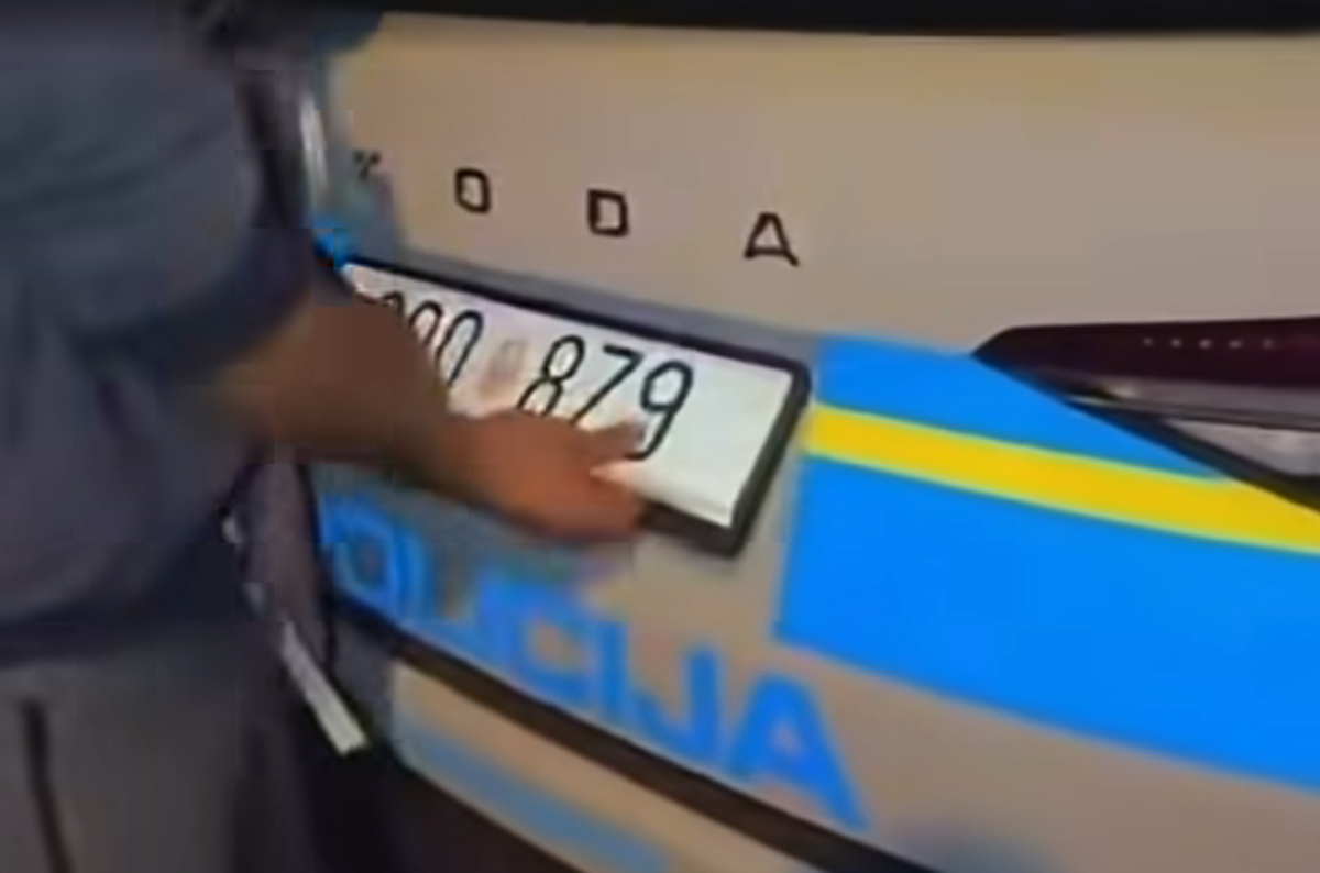 Gospodo policijski šefovi, jeste li vi uopće normalni?