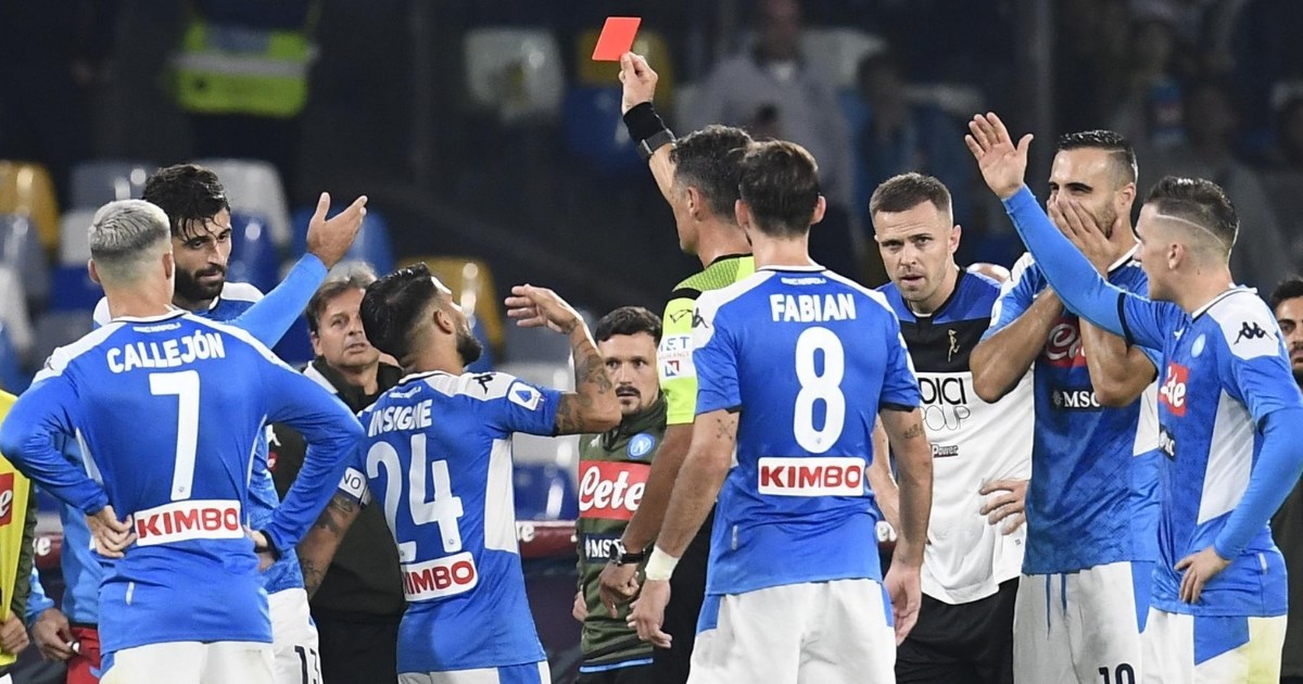 Detalji kaosa u Napoliju: Zvijezda htjela tući gazdinog sina, klub tjera trojicu