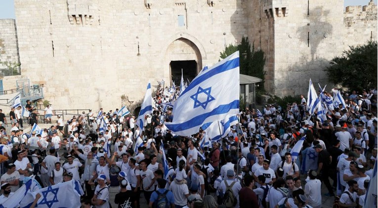 U muslimanski dio Jeruzalema stižu deseci tisuća Izraelaca, marš osigurava policija