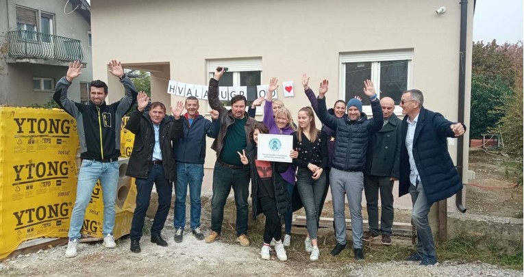 Glas poduzetnika u Petrinji sagradio kuću peteročlanoj obitelji