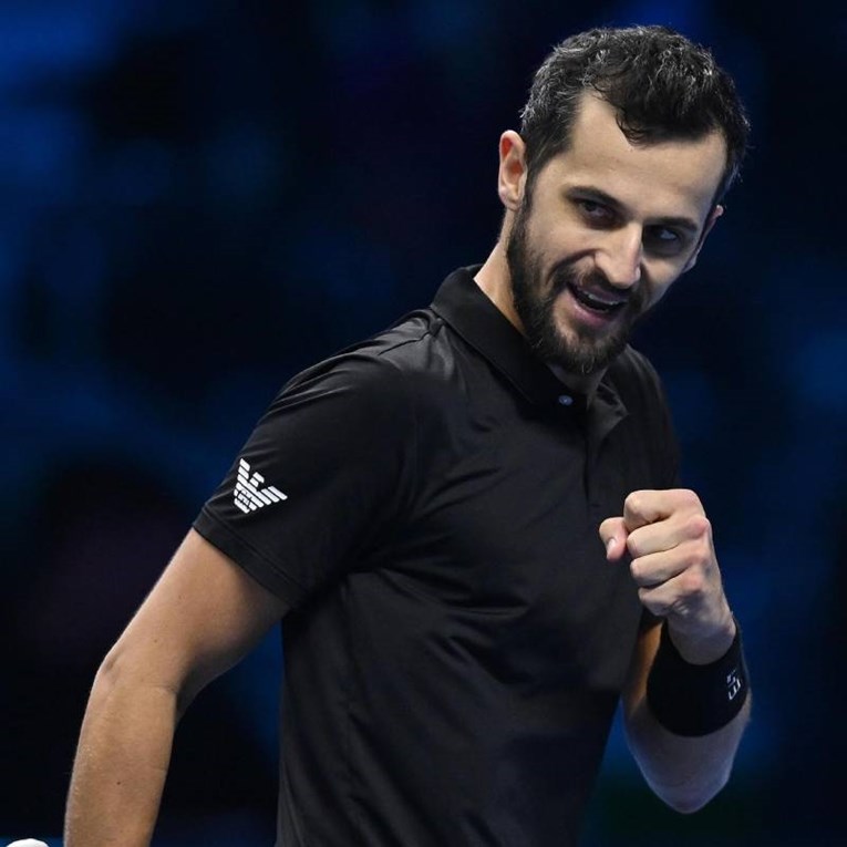 Mate Pavić u drugom kolu mješovitih parova Wimbledona