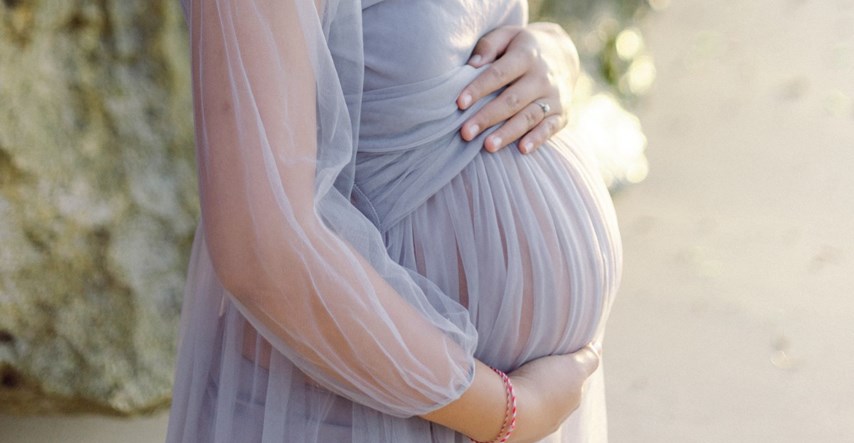 Žena ostala trudna iako je još uvijek bila nevina pa otkrila da ima rijetku bolest