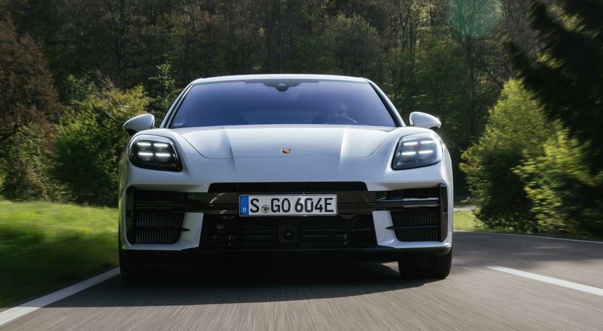 Porsche Panamera dobiva redizajn za 2028. Električni Taycan ostaje u sjeni