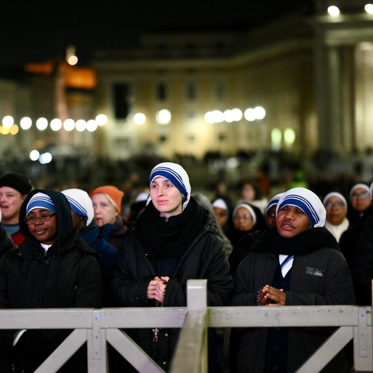 Korizma u Vatikanu počela bez Pape, misu će voditi talijanski kardinal