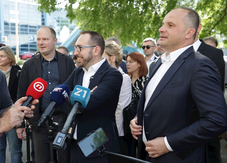 Tomašević predao potpise: "Idući mandat će biti mandat razvoja"