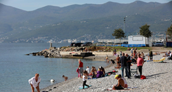 FOTO Sutra su Svi sveti, ovako su danas izgledale plaže u Hrvatskoj