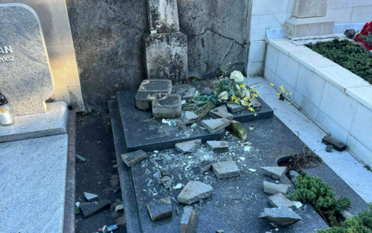 FOTO U Sloveniji opljačkano 110 grobova. Šteta preko 20.000 eura