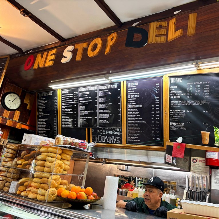 Gdje Njujorčani kupuju namirnice? Supermarketa je manje, a ovakvi dućani su posvuda