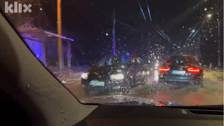 Obilna kiša izazvala poplave i kolaps u prometu širom BiH