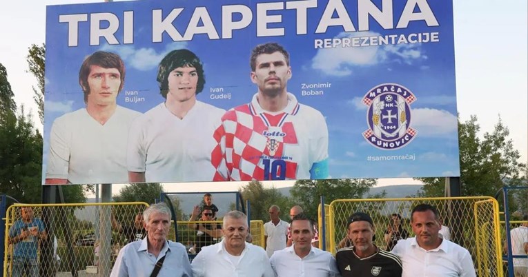 Na svečanosti u čast tri legende izbrisali grb Hajduka s petokrakom
