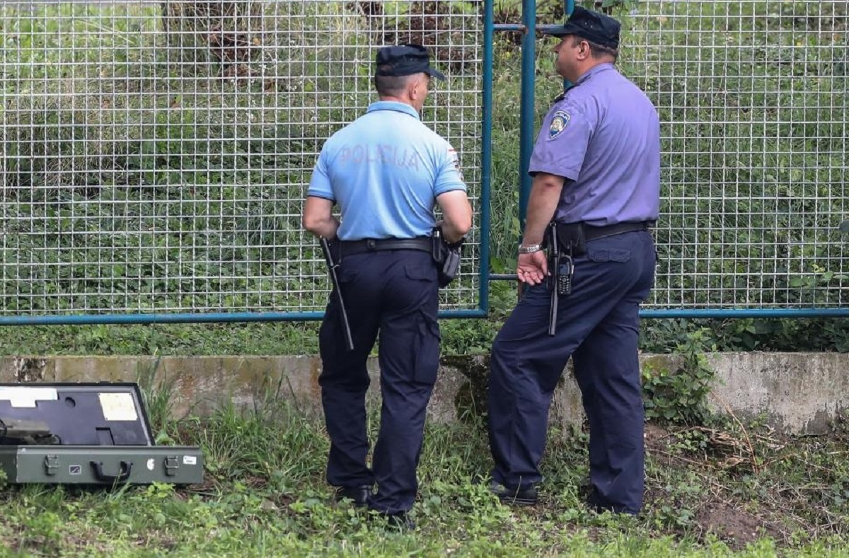 Čovjeku kod Koprivnice sud došao napraviti ovrhu, on sakrio gomilu vozila