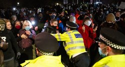FOTO Policija razbila skup u Londonu na kojem su ljudi žalovali za ubijenom djevojkom