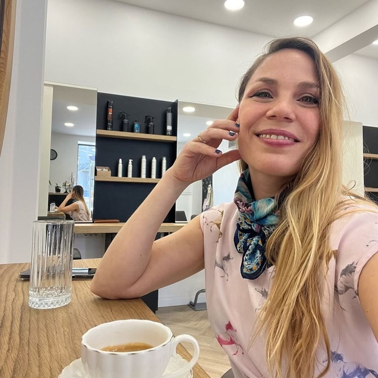 Domaća glumica novom fotografijom zbunila pratitelje, počeli joj pisati čestitke
