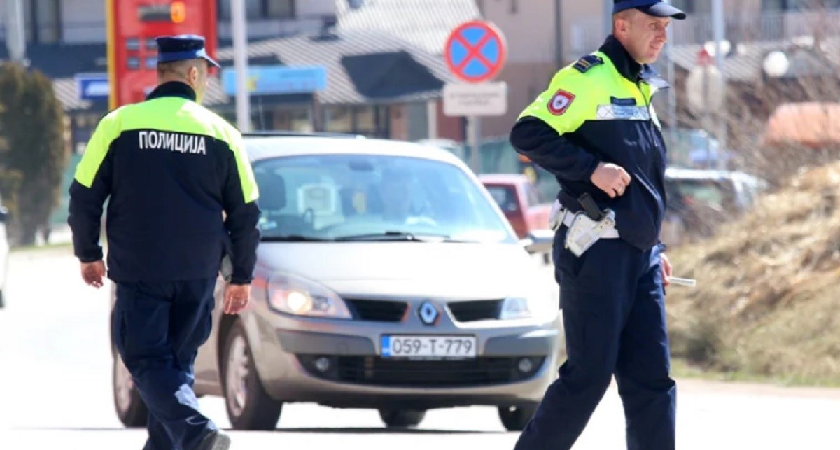 Kod Banje Luke ljubomorni suprug polio ženu benzinom i zapalio je