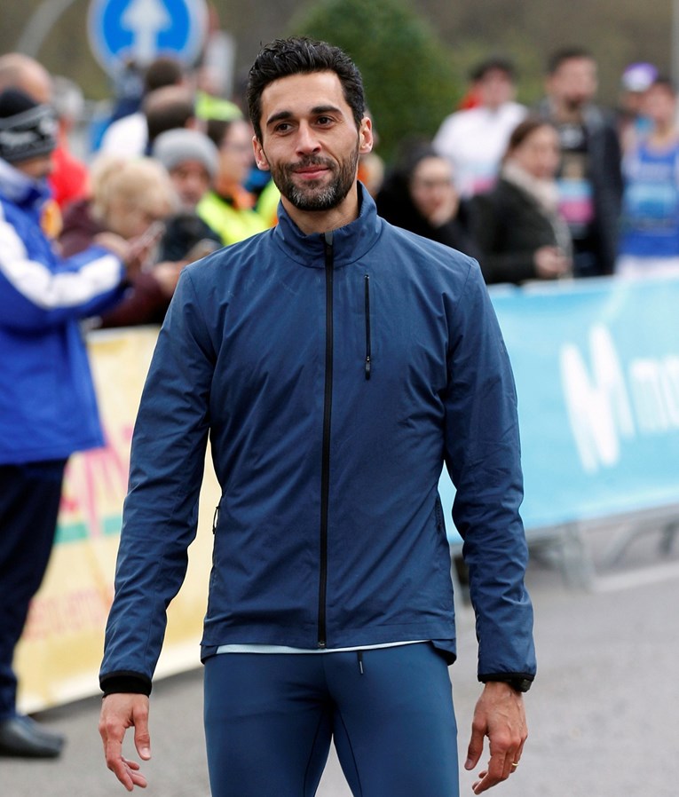 Nikad nije vodio momčad u prvoj ligi. Glavni je kandidat za novog trenera Reala