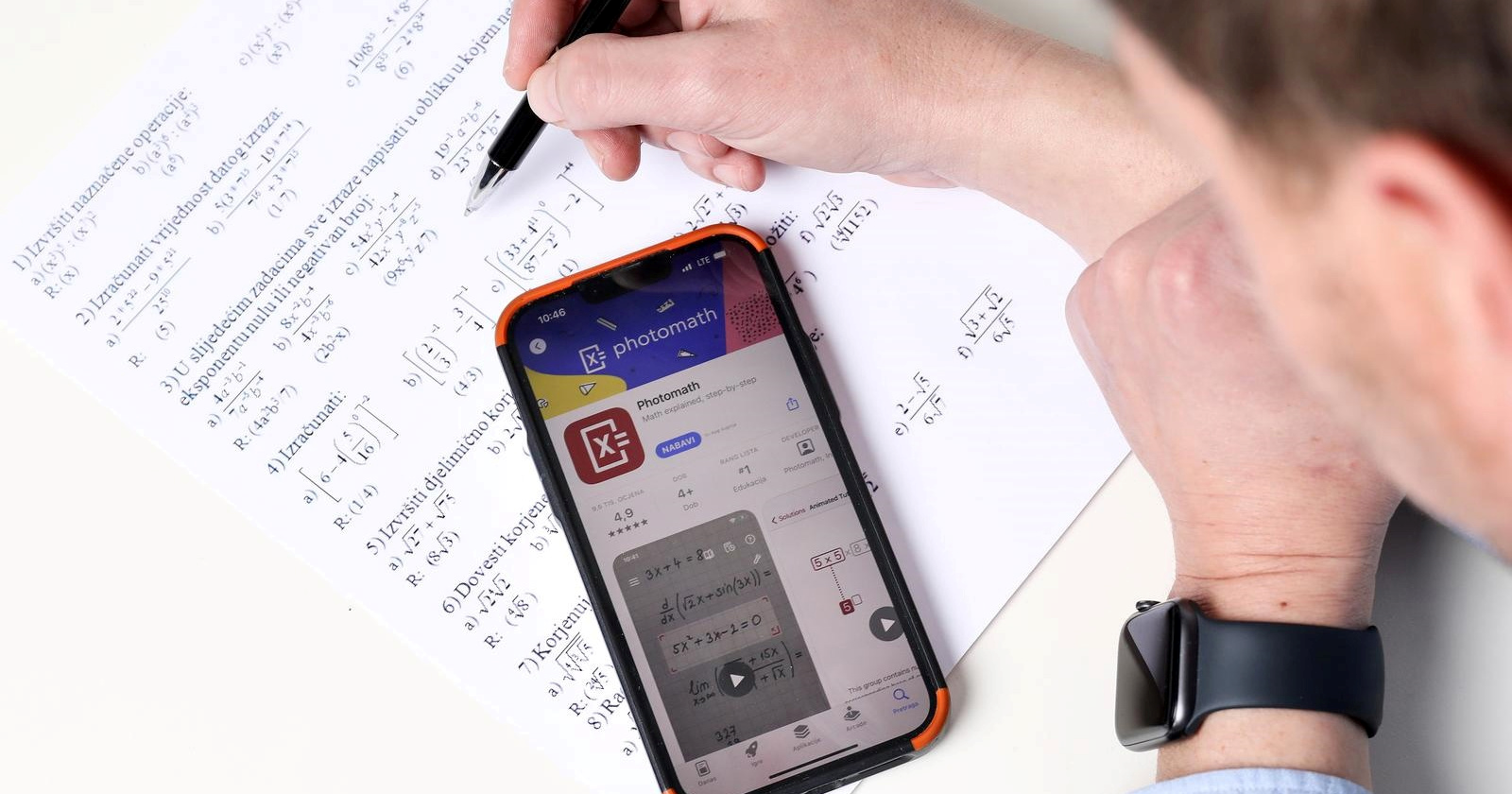 Švedski gimnazijalci i danas na ispitima najradije varaju pomoću Sabolova Photomatha