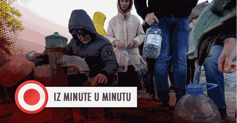 Građani Kijeva čekaju u redovima za vodu, ogroman broj domova bez struje